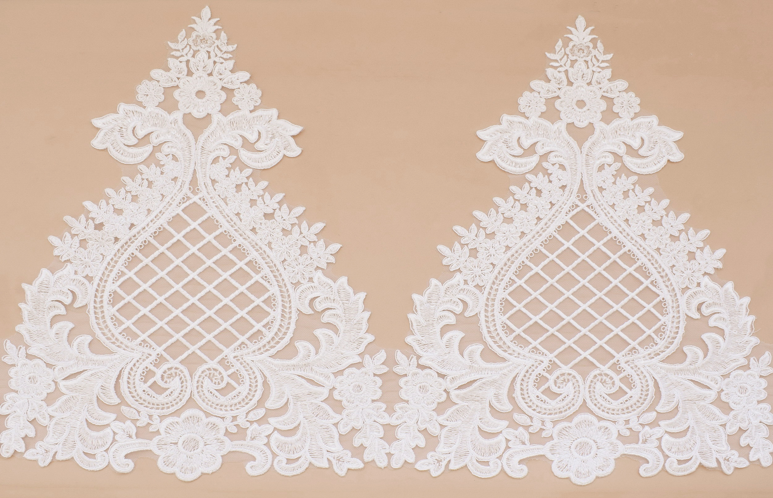 Lace &laquo;24608&raquo;