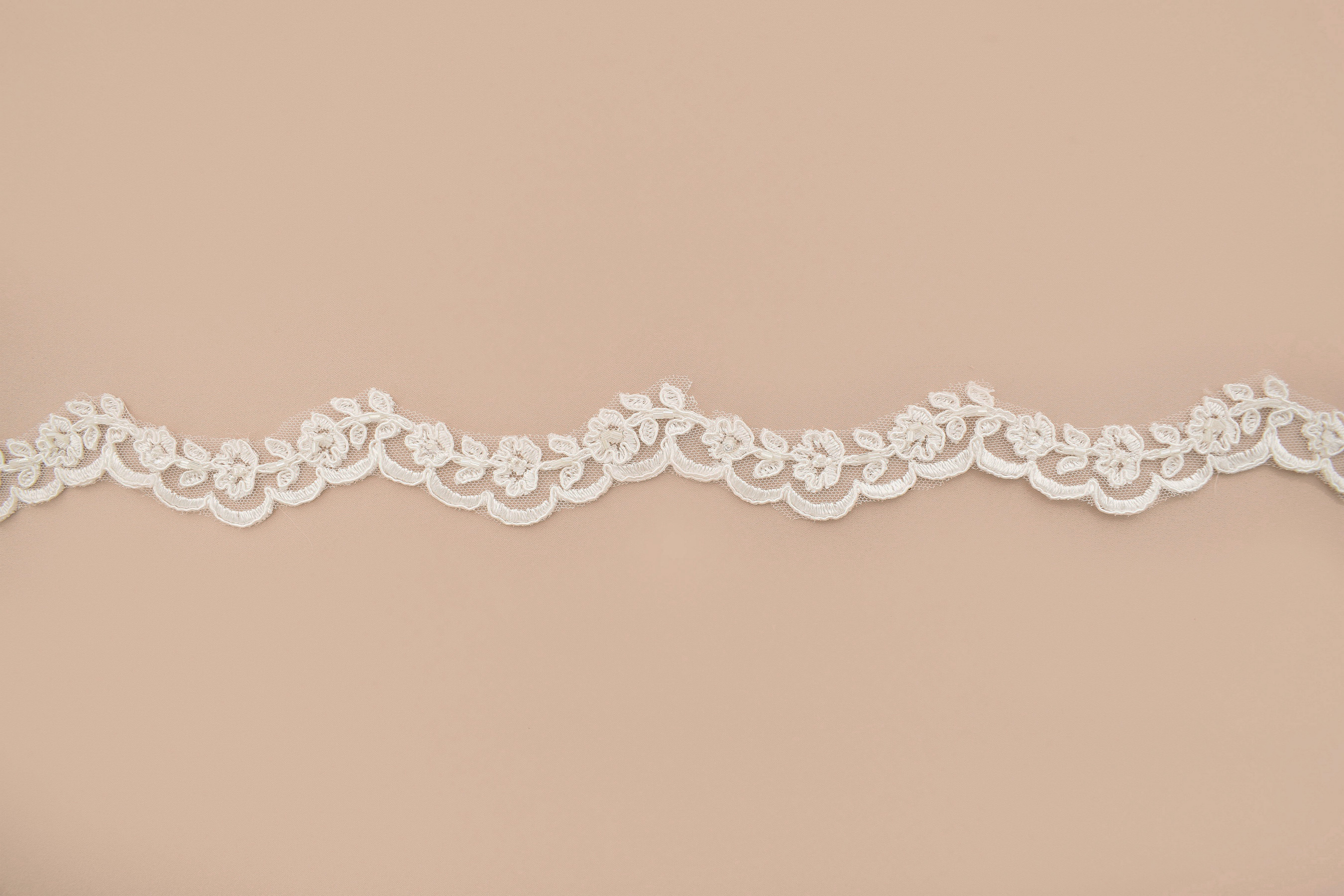 Lace &laquo;48697&raquo;