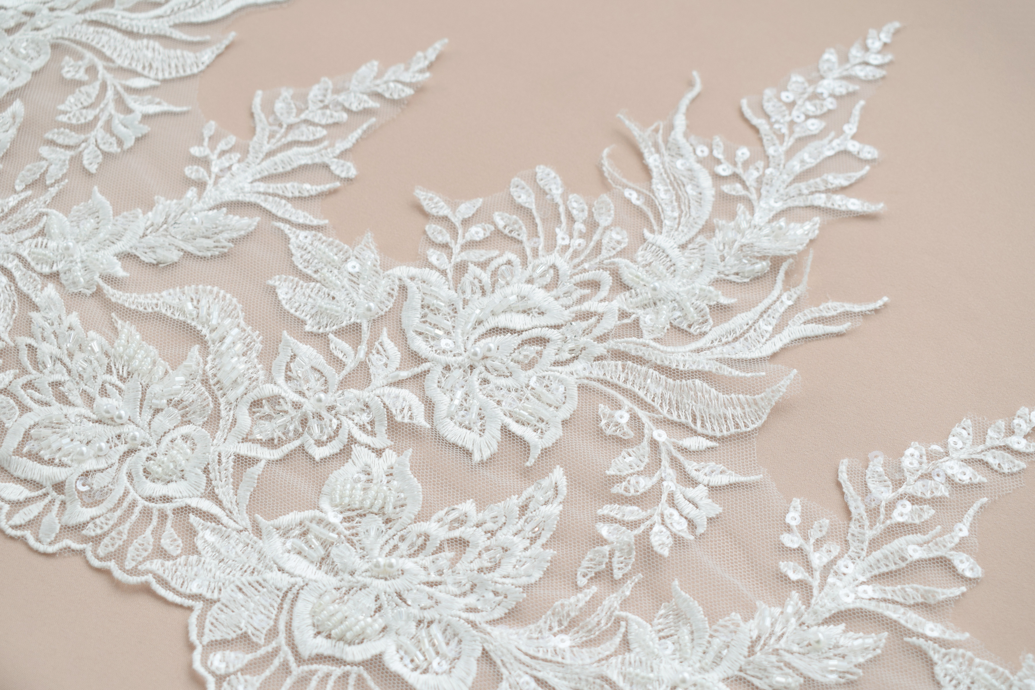 Lace &laquo;82301&raquo;