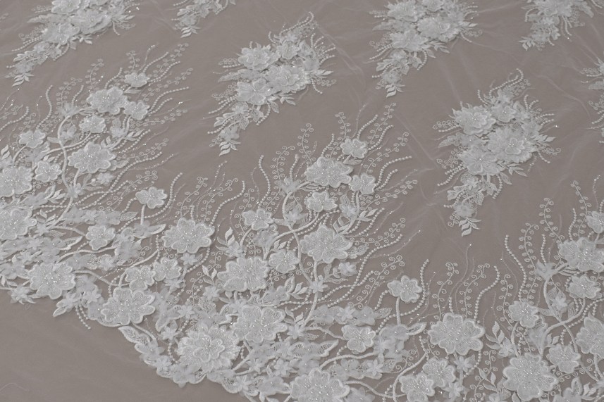 Sale: Guipure &laquo;54889&raquo;