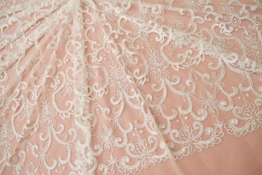 Sale: Guipure &laquo;18881&raquo