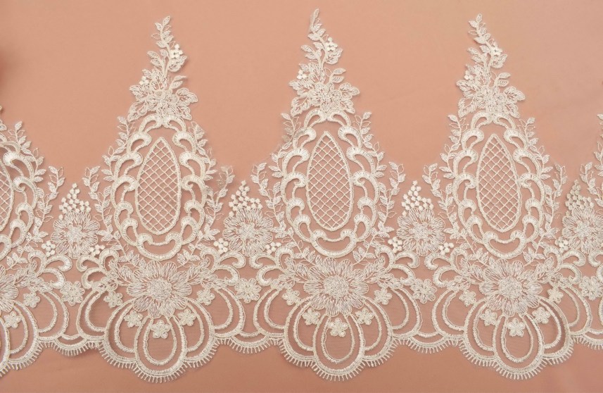 Lace &laquo;2064&raquo;