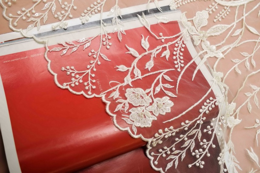 Sale: Guipure &laquo;26763&raquo