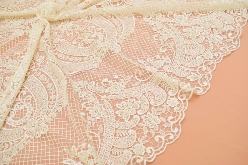 Sale: Guipure &laquo;26855&raquo