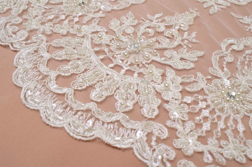 Sale: Guipure &laquo;28095&raquo