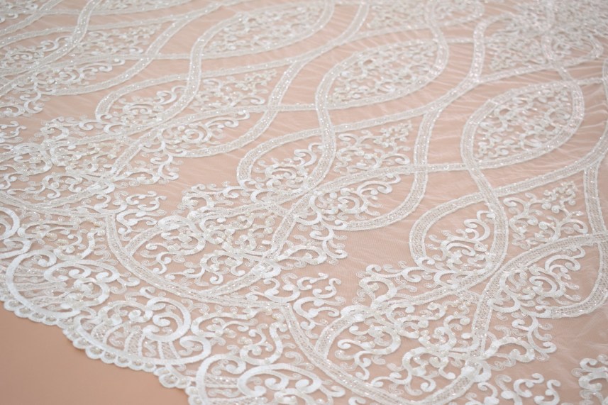 Sale: Guipure &laquo;21331&raquo;