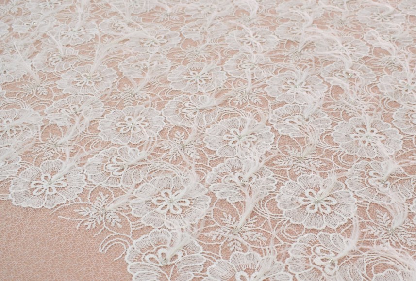 Sale: Guipure &laquo;33815&raquo;