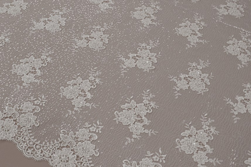 Sale: Guipure &laquo;21171&raquo;