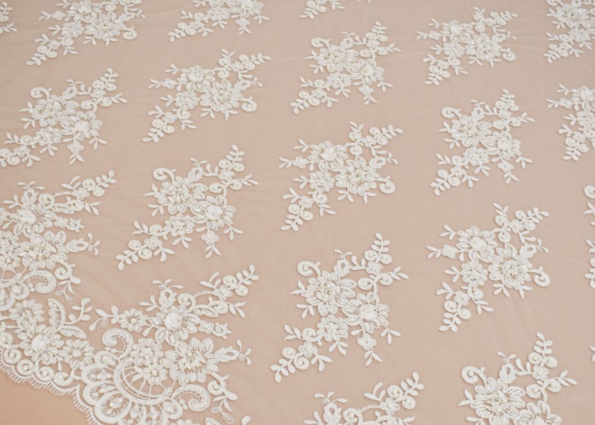 Sale: Guipure &laquo;11516&raquo;