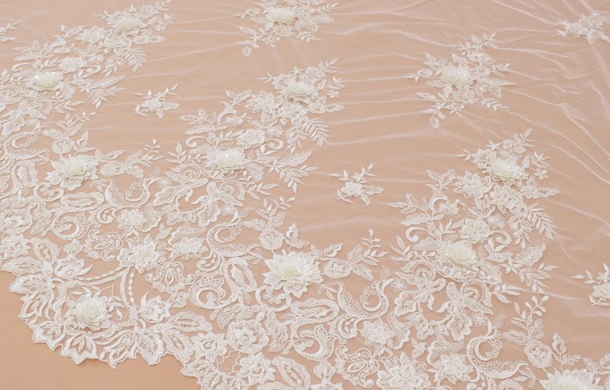 Sale: Guipure &laquo;29214&raquo;