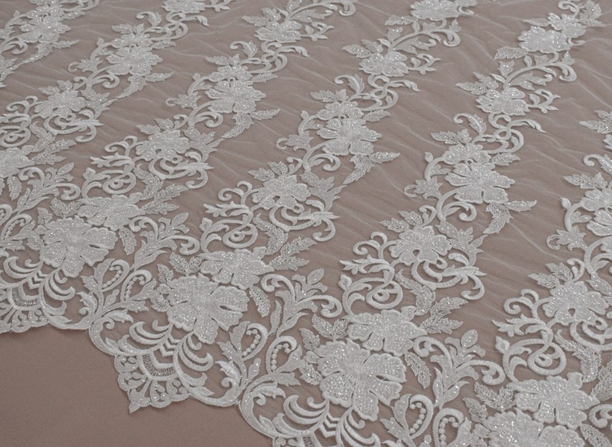 Sale: Guipure &laquo;10052&raquo;