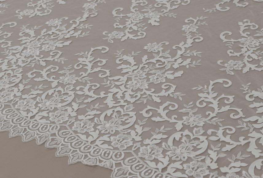 Sale: Guipure &laquo;4181&raquo;