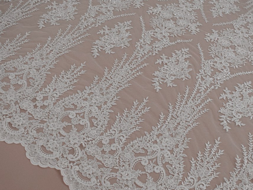 Sale: Guipure &laquo;8783&raquo;