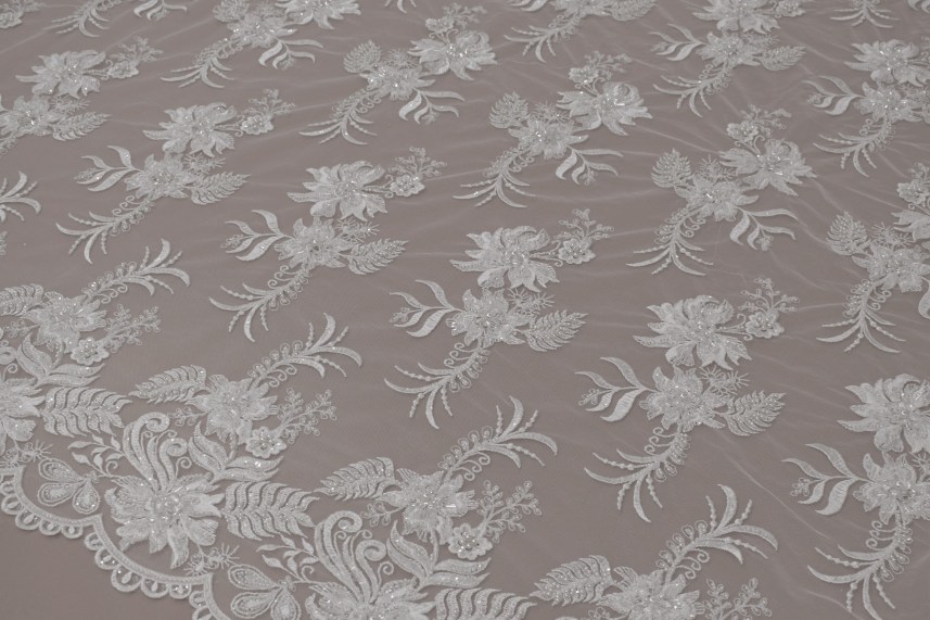 Sale: Guipure &laquo;62709&raquo;