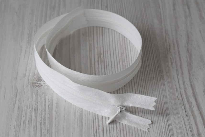 Zipper-Off-White